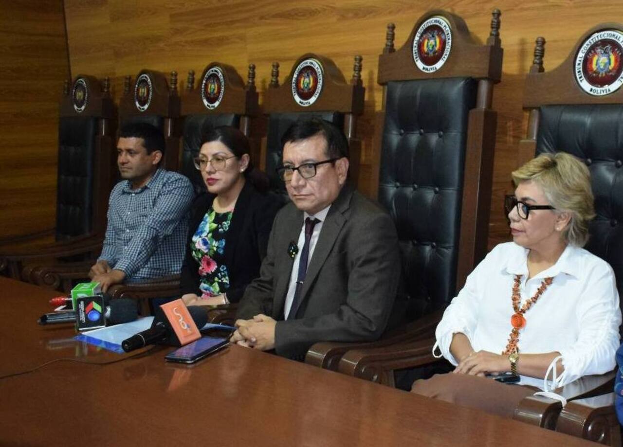 Comité de Diputados inicia investigación contra cuatro magistrados del TCP