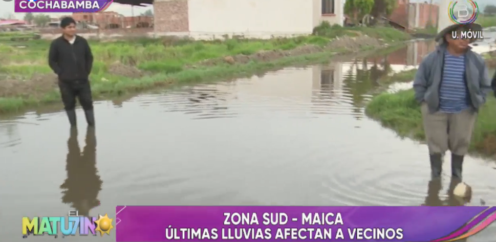 Zona La Maica se encuentra bajo el agua estancada en Cochabamba