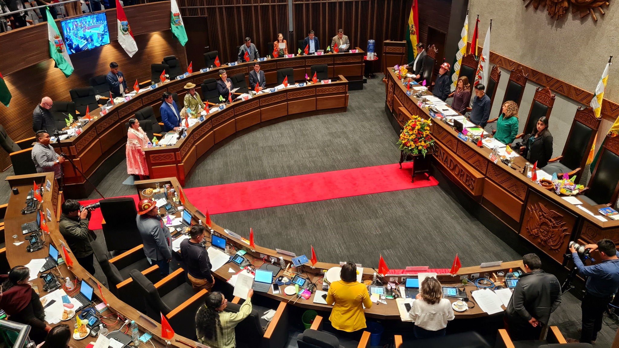 Cuestionan celeridad del Senado para aprobar algunos proyectos y estancar otros