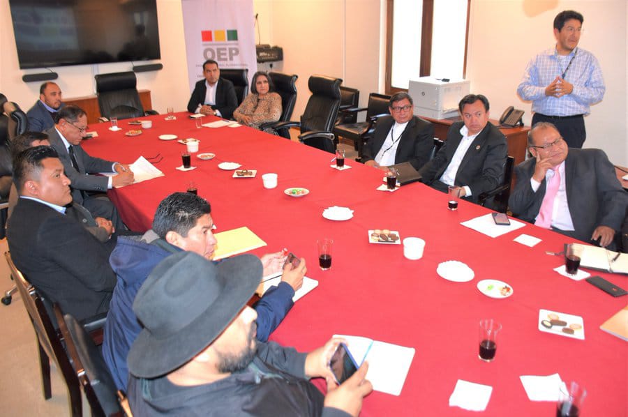 TSE explica a comisión de Quillacollo que tiene el mandato constitucional de priorizar las elecciones generales