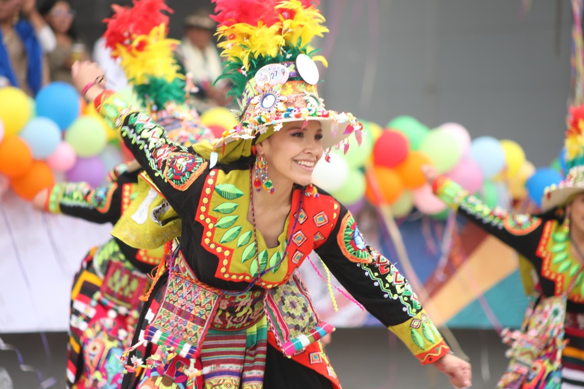 Lanzan el Carnaval boliviano y la Vendimia del Bicentenario con la reafirmación de la defensa de la riqueza cultural