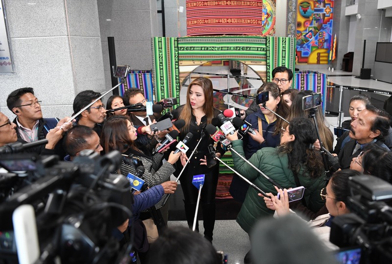 Alcón reprocha desinformación sobre los contratos de litio, advierte que se busca rezagar la industrialización