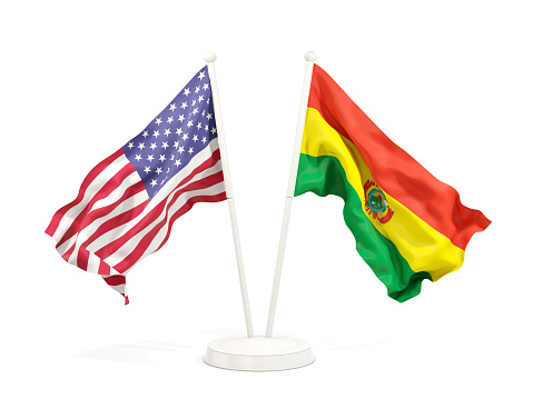 Descartan deportación masiva de bolivianos en Estados Unidos, Cancillería hace seguimiento de casos