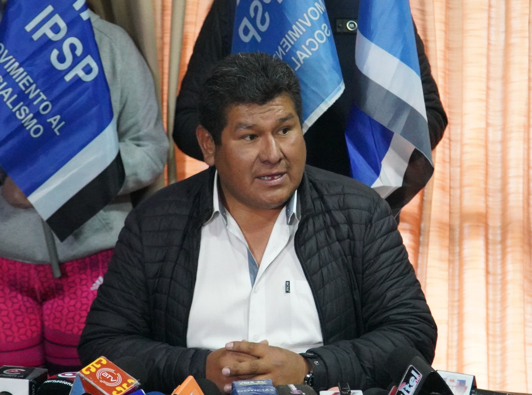 Surco asevera que Evo Morales dirige la nueva derecha y el FPV se convirtió en un partido móvil