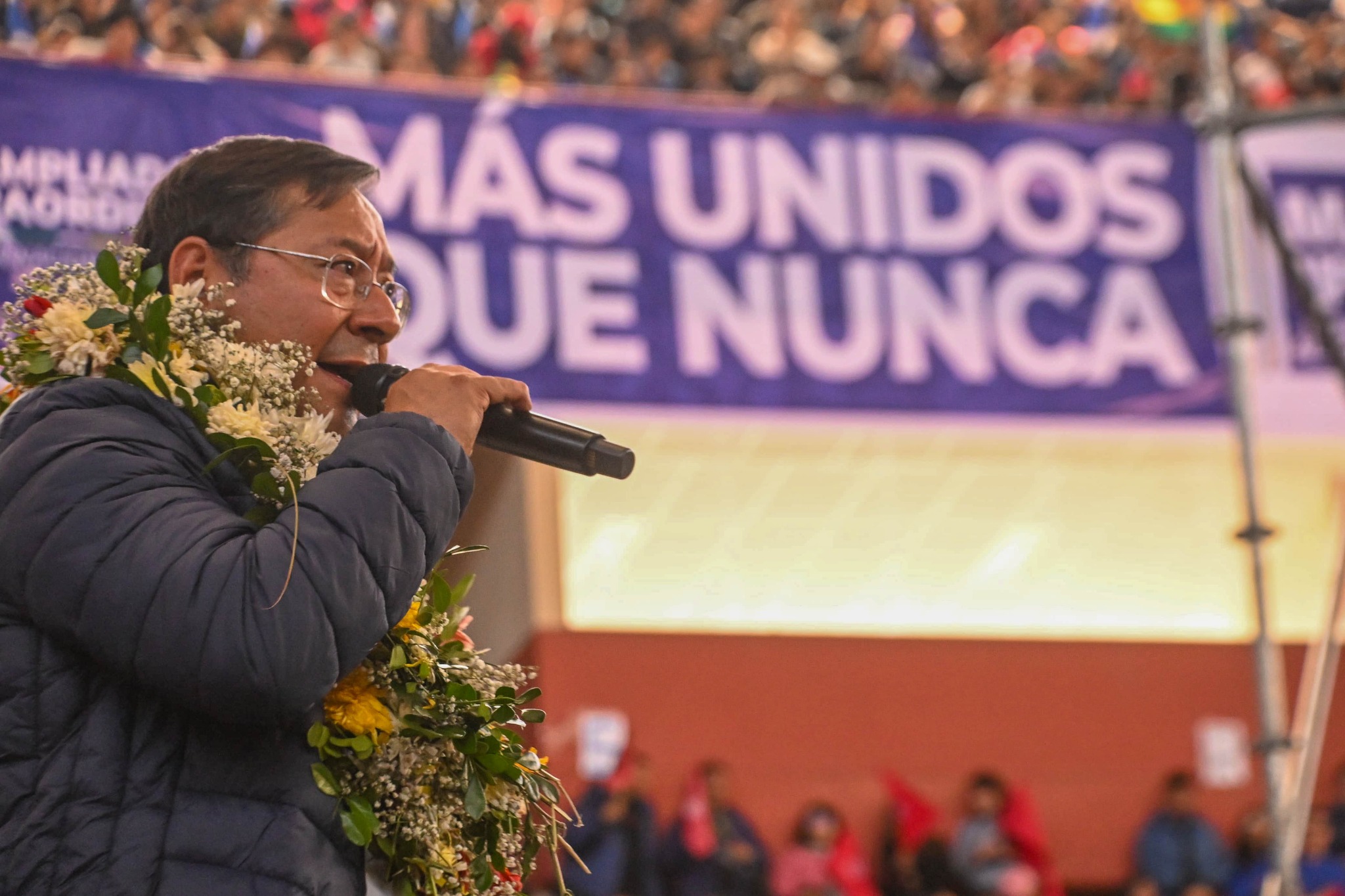 Arce se considera precandidato y asegura que se debe completar lo que falta por hacer