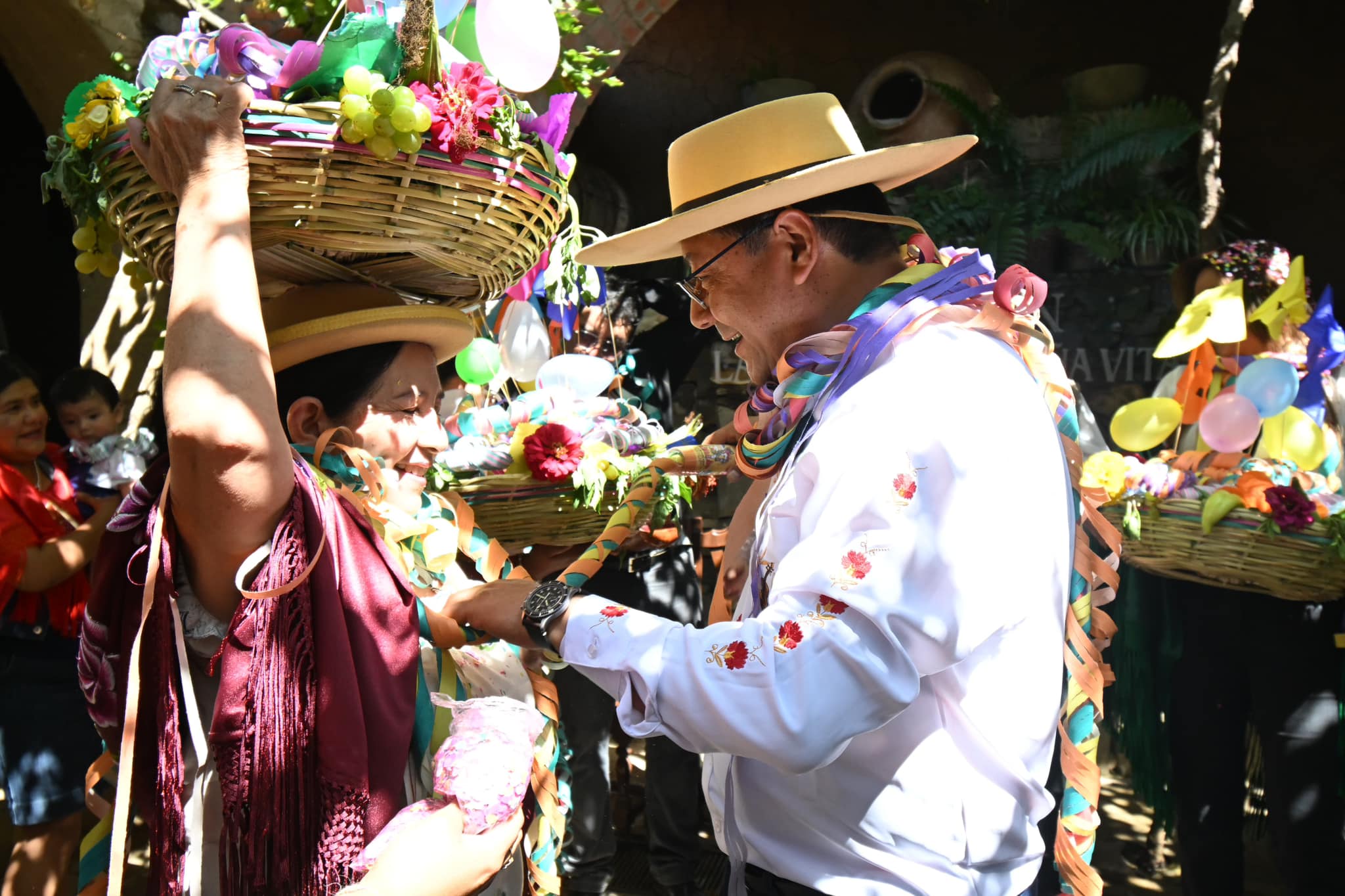 Ley declara Patrimonio Cultural Inmaterial de Bolivia a la "Fiesta de Jueves de Comadres"