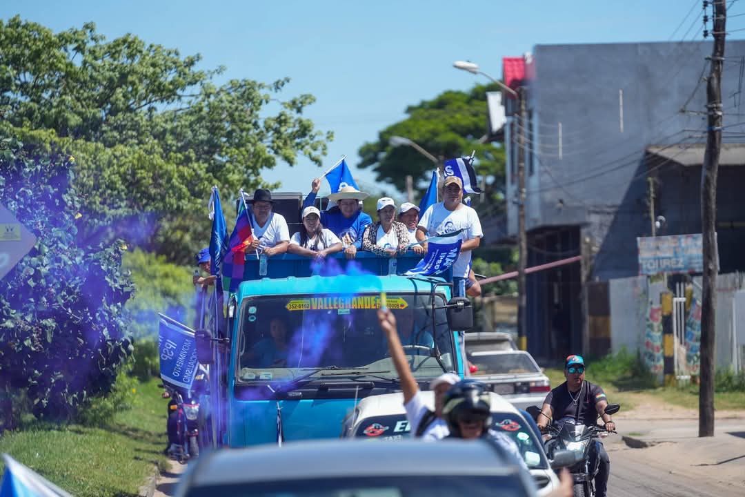 Con una caravana en Santa Cruz el MAS-IPSP inicia campaña por Arce
