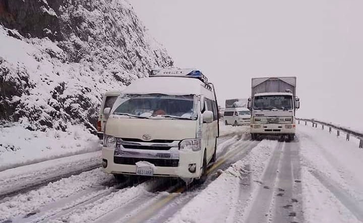 Chile suspende en diferentes horarios el ingreso y salida de vehículos por pasos fronterizos