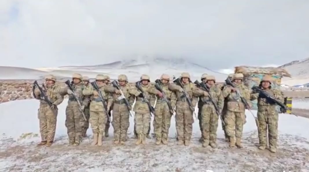 Militares cumplen su misión de resguardo de fronteras en situaciones climáticas extremas
