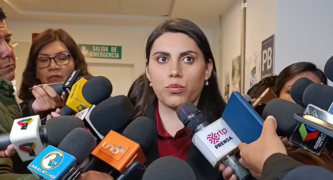 Senadora Barrientos pide al TSE activar procesos penales contra evistas que amenazan con boicotear las elecciones