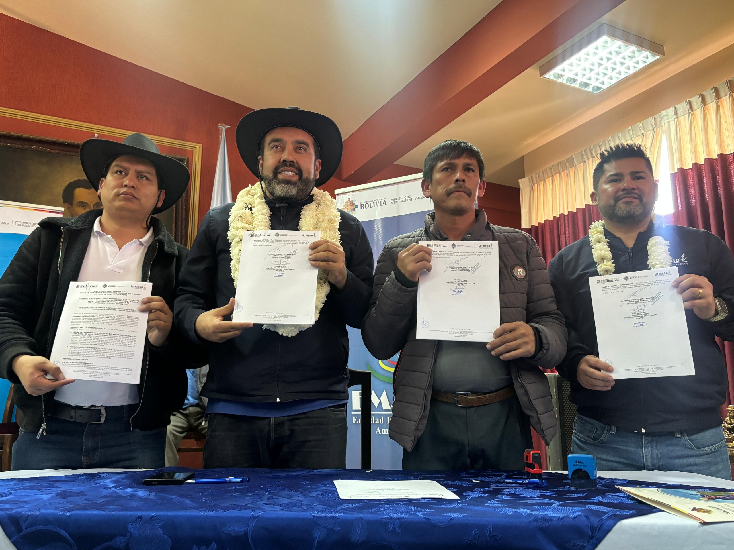 Garantizan sistemas de riego y agua potable para familias de cinco municipios de Cochabamba