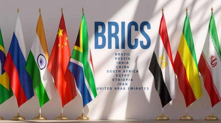 Arce propone a los BRICS una alianza que proteja como escudo los recursos naturales de “nuestros países”