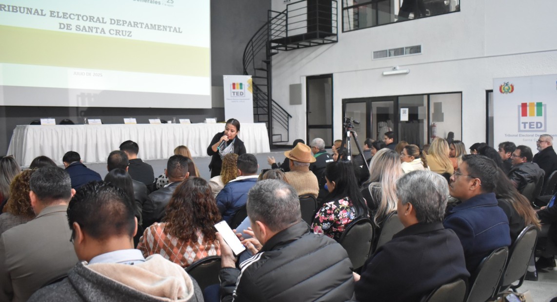 Capacitan a 219 jueces electorales en Santa Cruz para los comicios generales de agosto