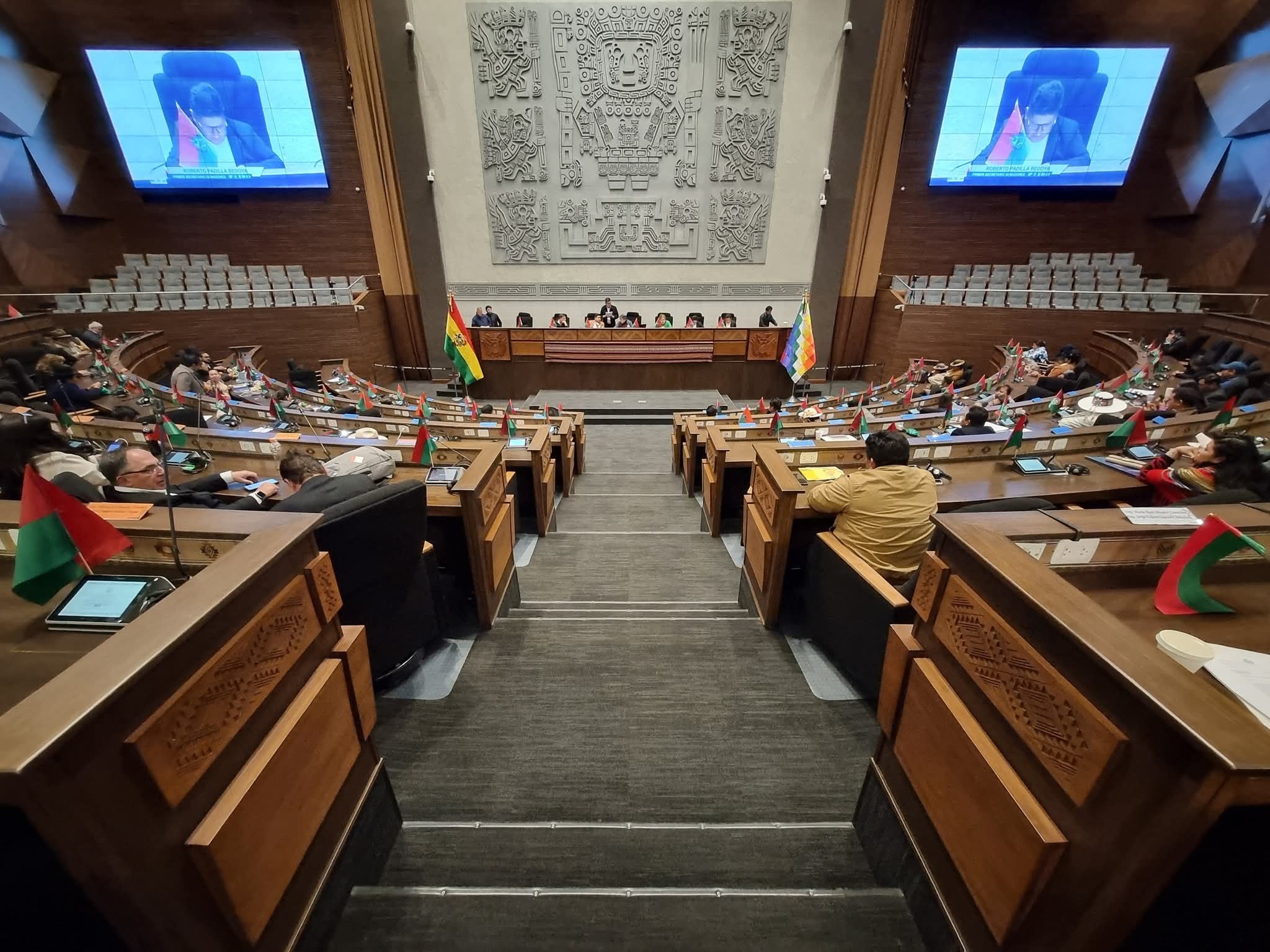 No sólo créditos, ley para eliminar el matrimonio infantil está paralizada en el Legislativo
