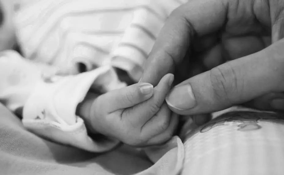 Sedes confirma segunda muerte de un menor por coqueluche en Santa Cruz