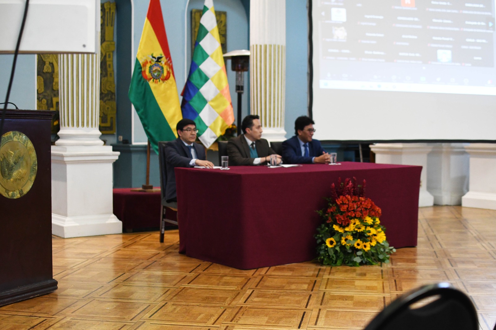 Connacionales en el exterior acceden a documentos notariales como resultado de la innovación digital