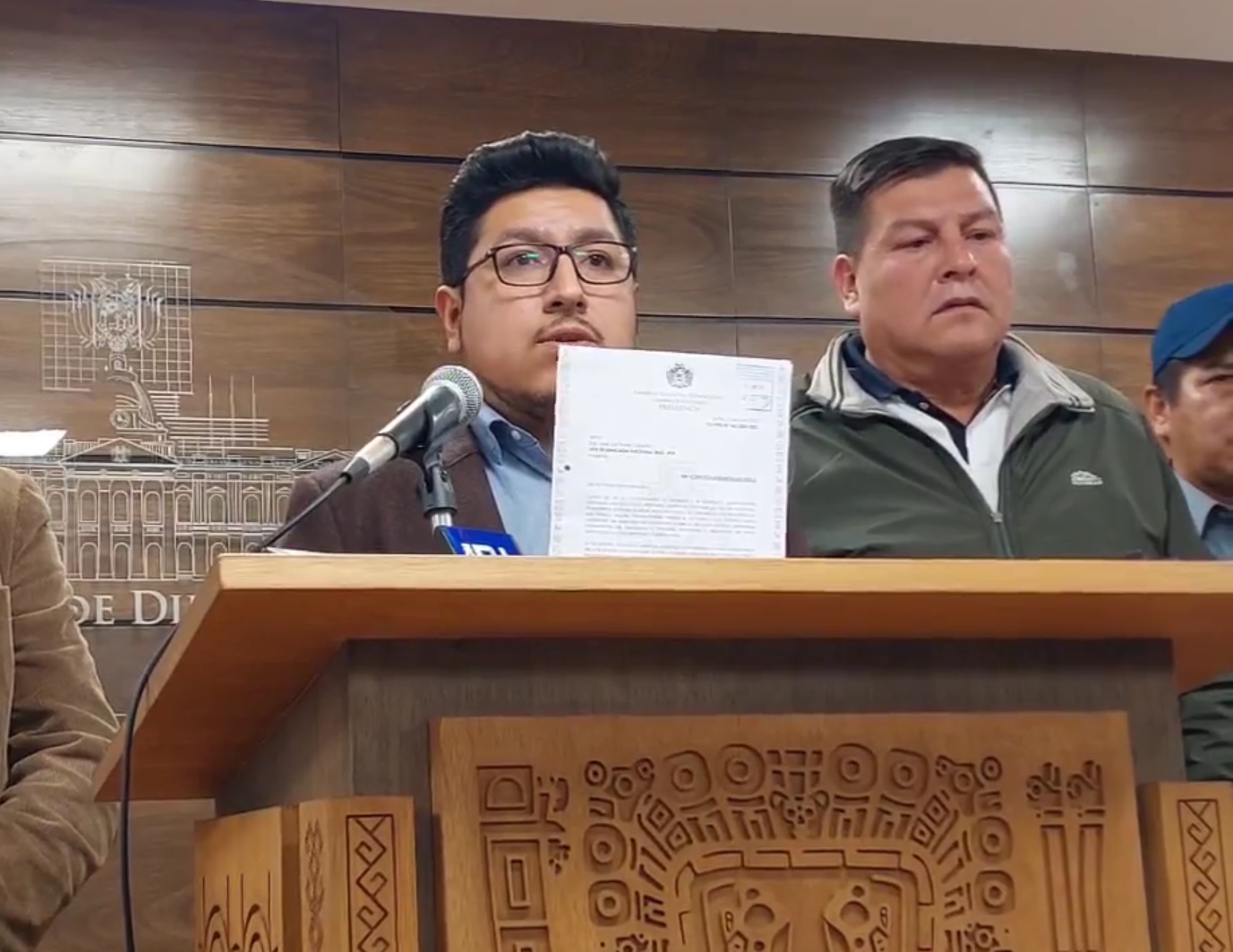 En Diputados convocan a diálogo a jefes de bancada para contribuir a dar soluciones a la situación económica