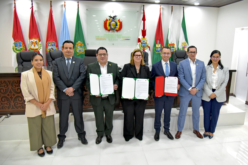 Bolivia y la Corte-IDH fortalecen cooperación para promover derechos humanos y mejorar la justicia