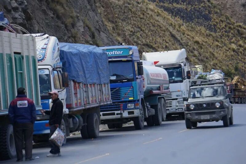 Bloqueos dejan en vías 133 cisternas con más de 3,5 millones de litros de combustible y ponen en riesgo el abastecimiento