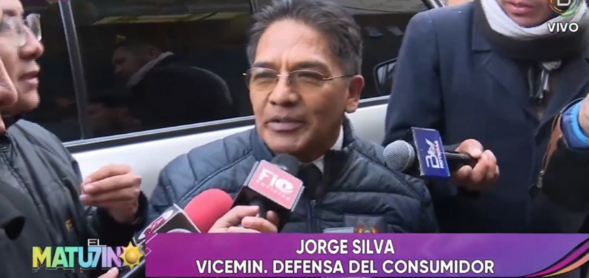 Defensa del Consumidor anuncia investigación por retraso en el arribo de 12 toneladas de pollo a La Paz