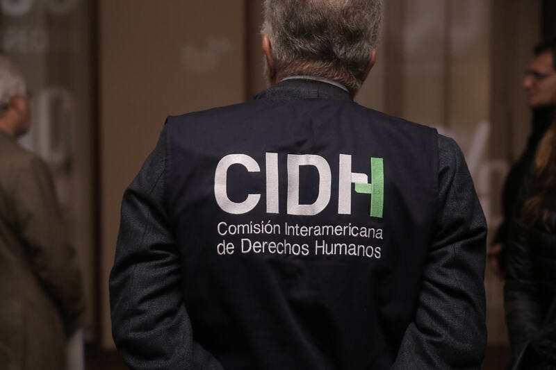 CIDH condena escalada de violencia en protestas y pide garantizar derechos humanos
