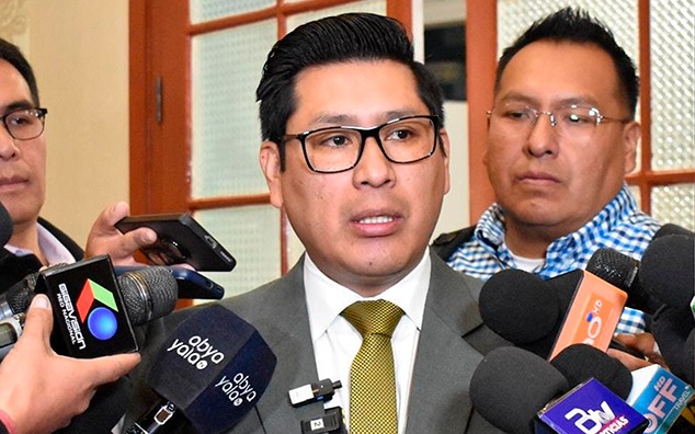 Procuraduría se adhiere a la investigación para encontrar a los autores del asesinato de tres policías en Llallagua