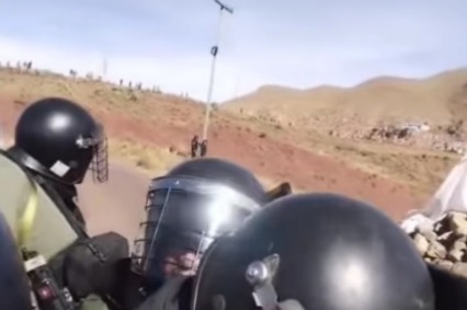 Francotiradores con armas de largo alcance emboscaron a policías en Llallagua, analizan videos para identificarlos