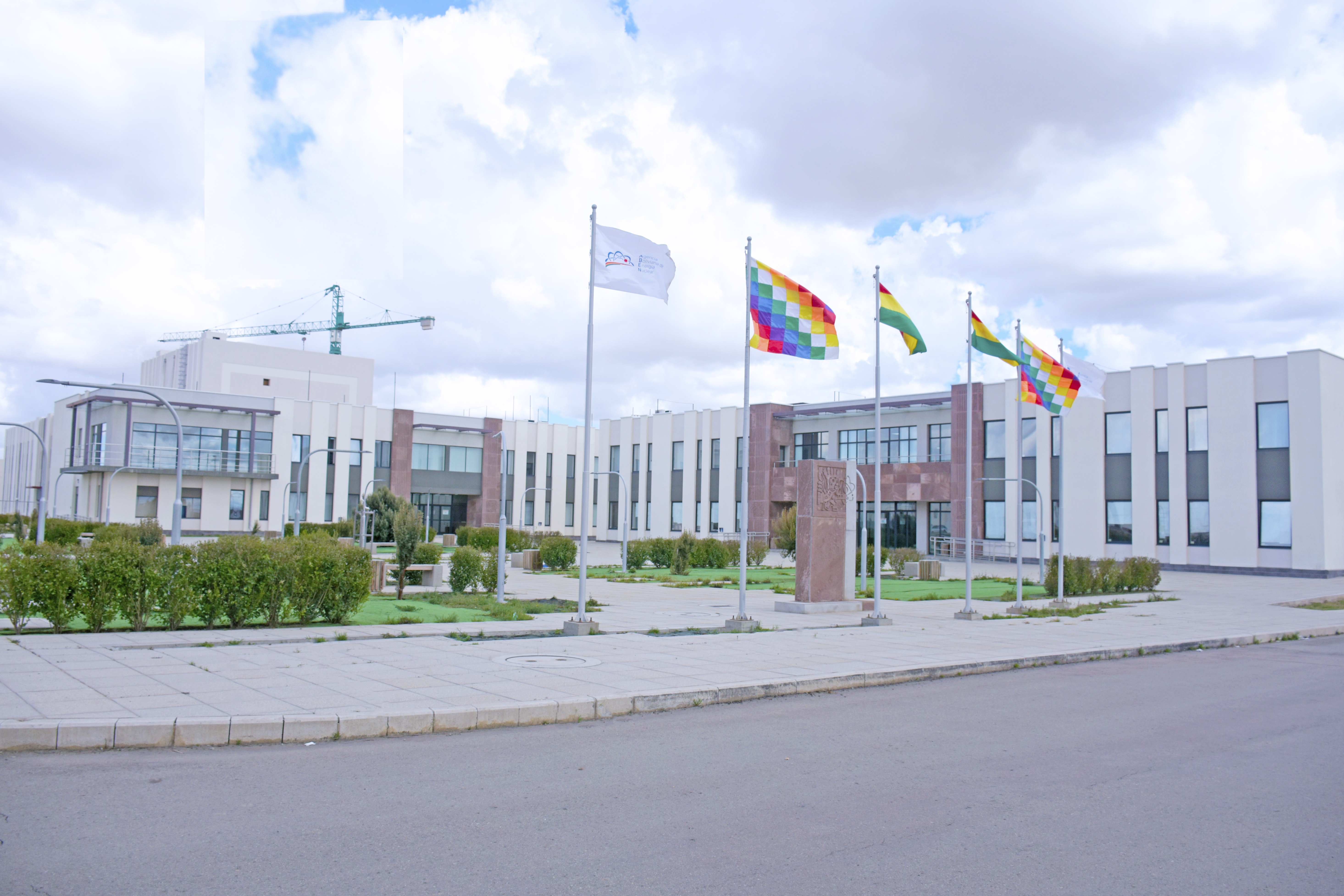 ABEN descarta paralización de obras y reporta avances en el Centro de Tecnología Nuclear