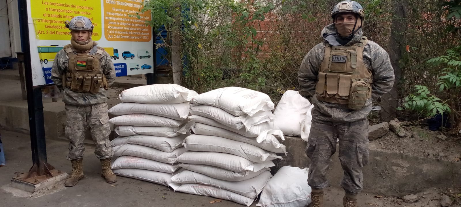 Armada intensifica operativos y comisa contrabando valuado en Bs 53.000 en dos departamentos