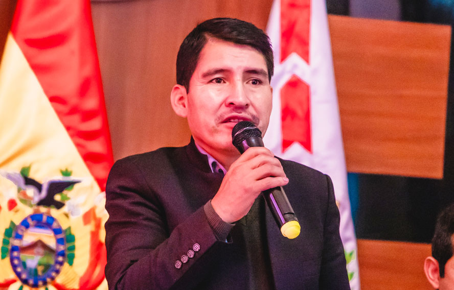 Fiscalía inicia investigación sobre el accidente del gobernador Damián Condori