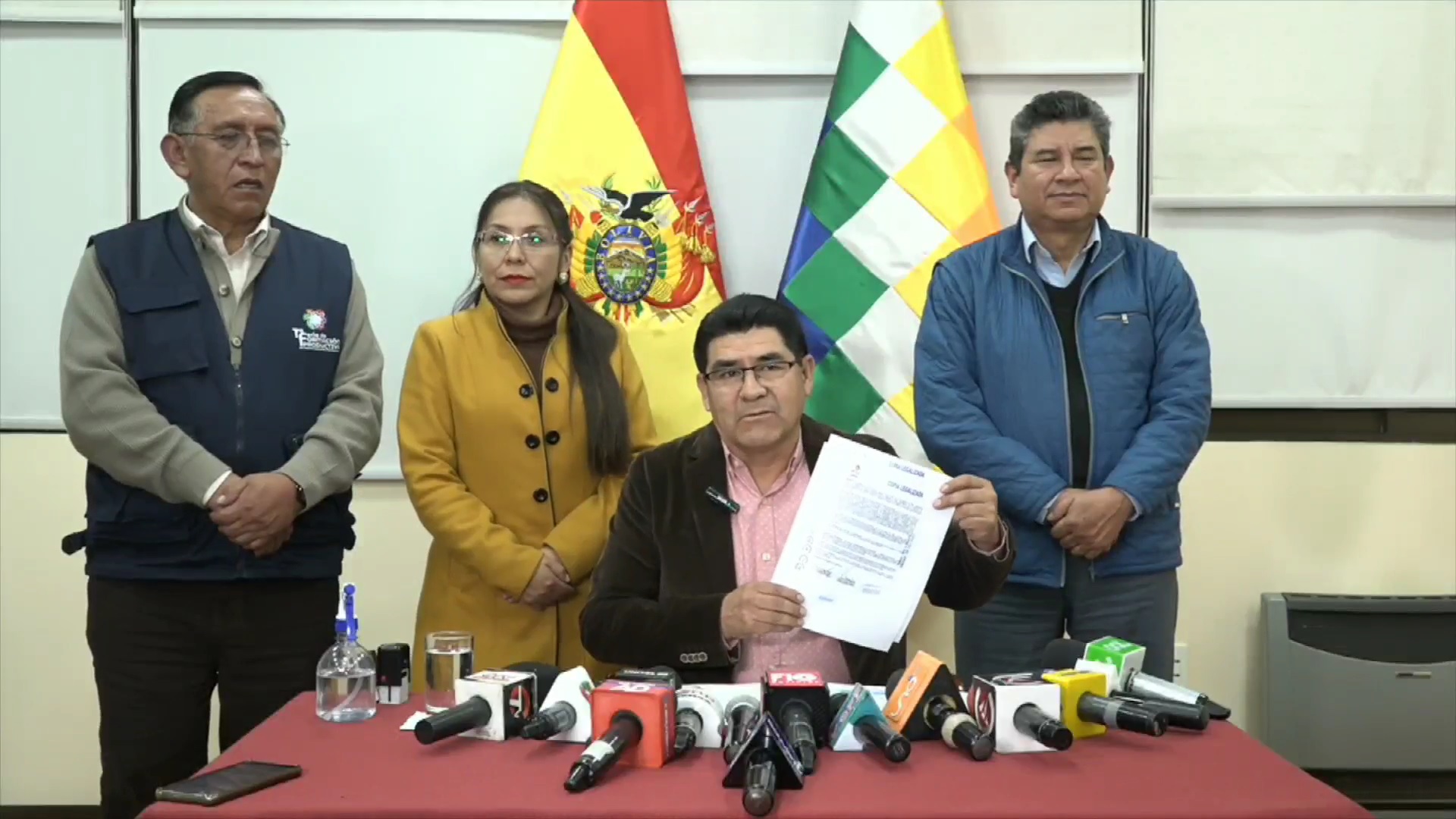 Educación dispone clases a distancia en La Paz, El Alto y Potosí, adelanta vacaciones en Santa Cruz