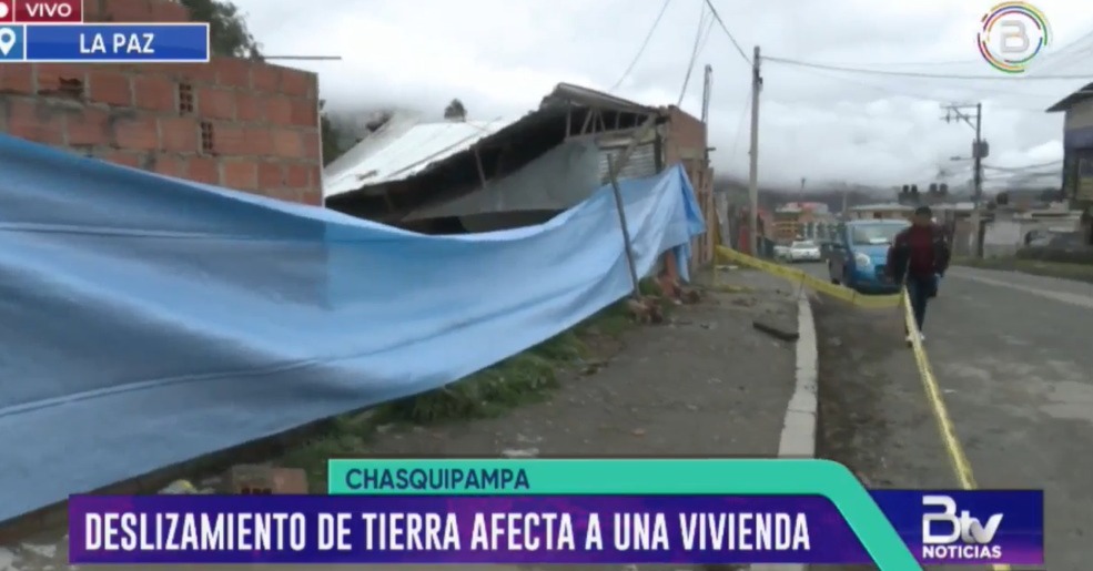 Reportan deslizamiento en la zona de Chasquipampa 