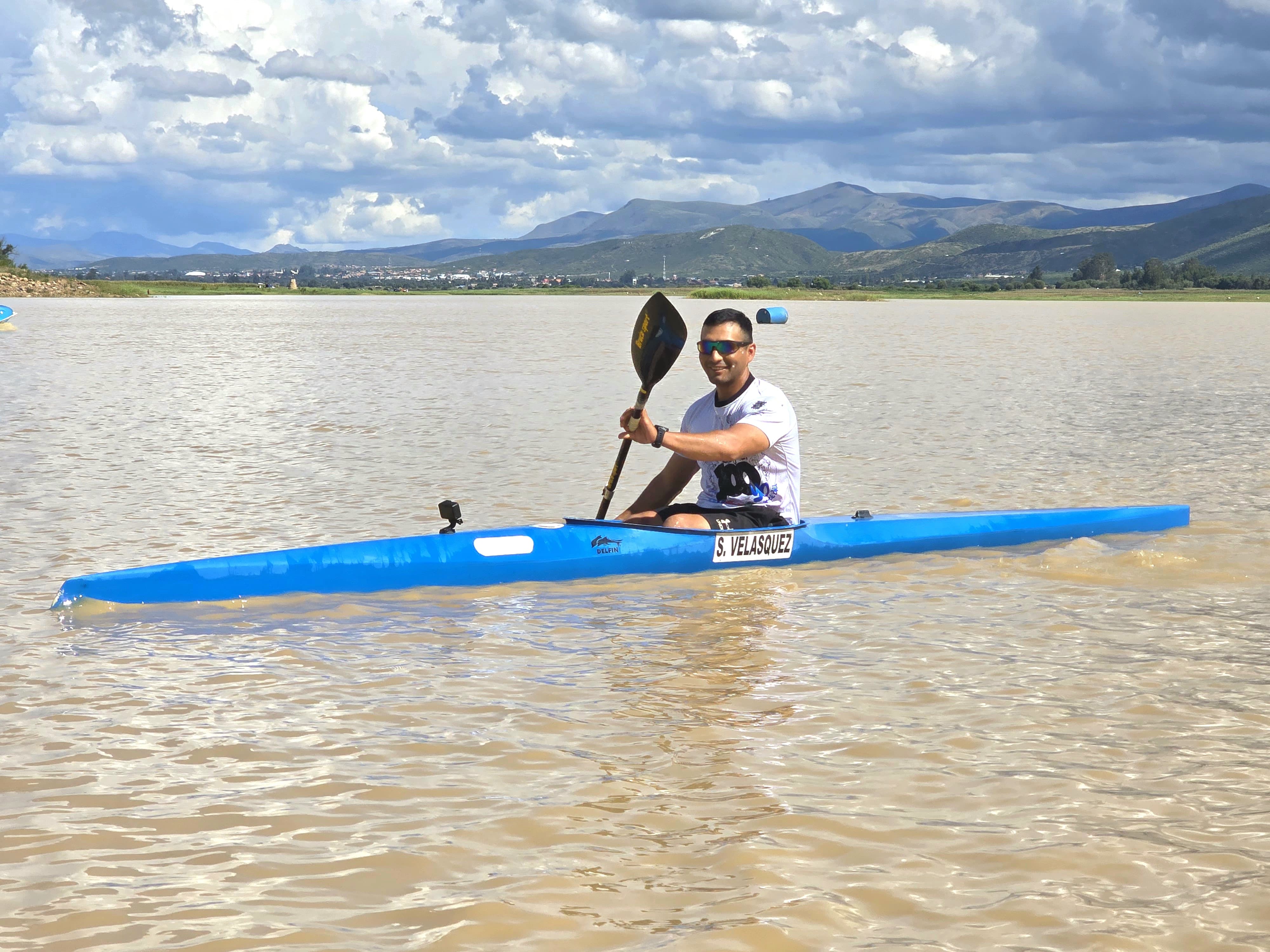 Tarijeño Daniel Velasquez entrena con la meta de competir en el mundial de canotaje en Italia