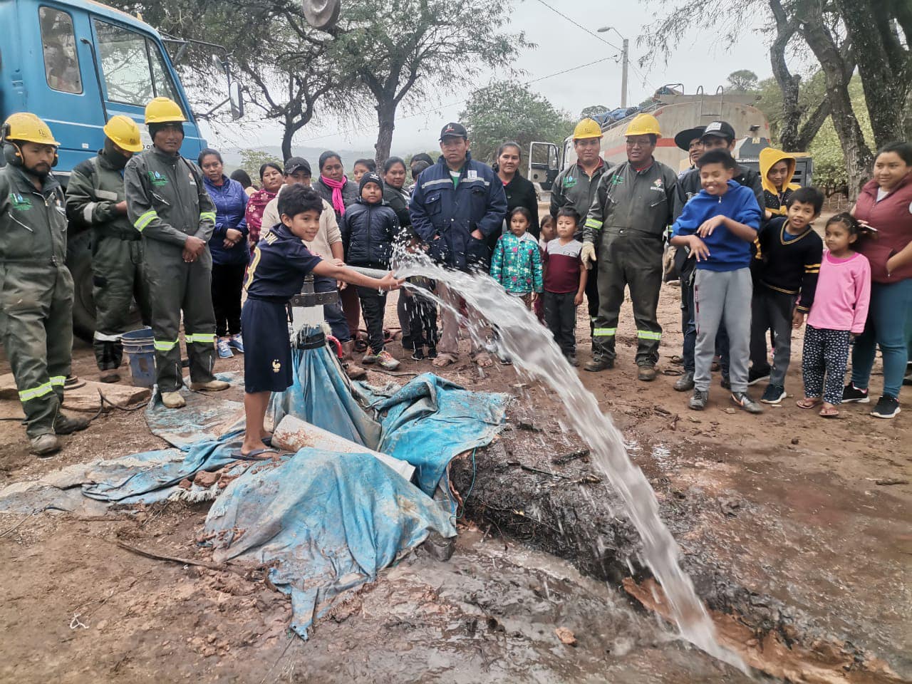 En Bolivia construirán 148 sistemas de agua para un millón de hectáreas de cultivos y más de medio millón de cabezas de ganado