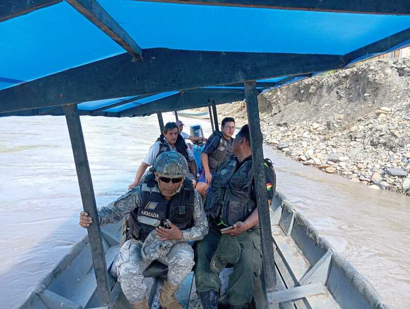 Intensifican búsqueda de desaparecidos en el río Challana tras siniestro fluvial en Guanay 