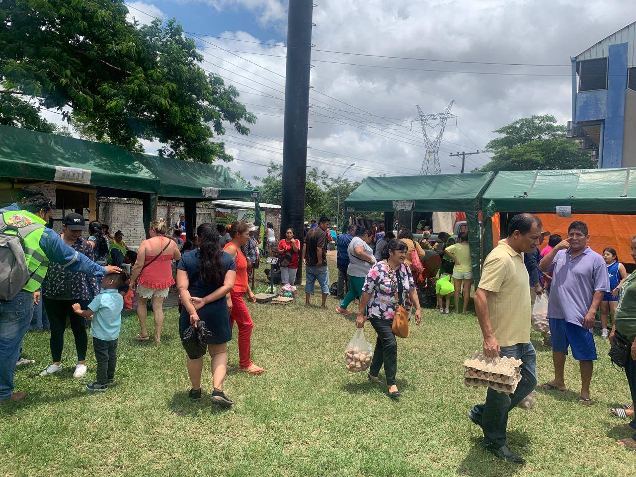 Feria del Campo a la Olla en Santa Cruz. Foto: Inra