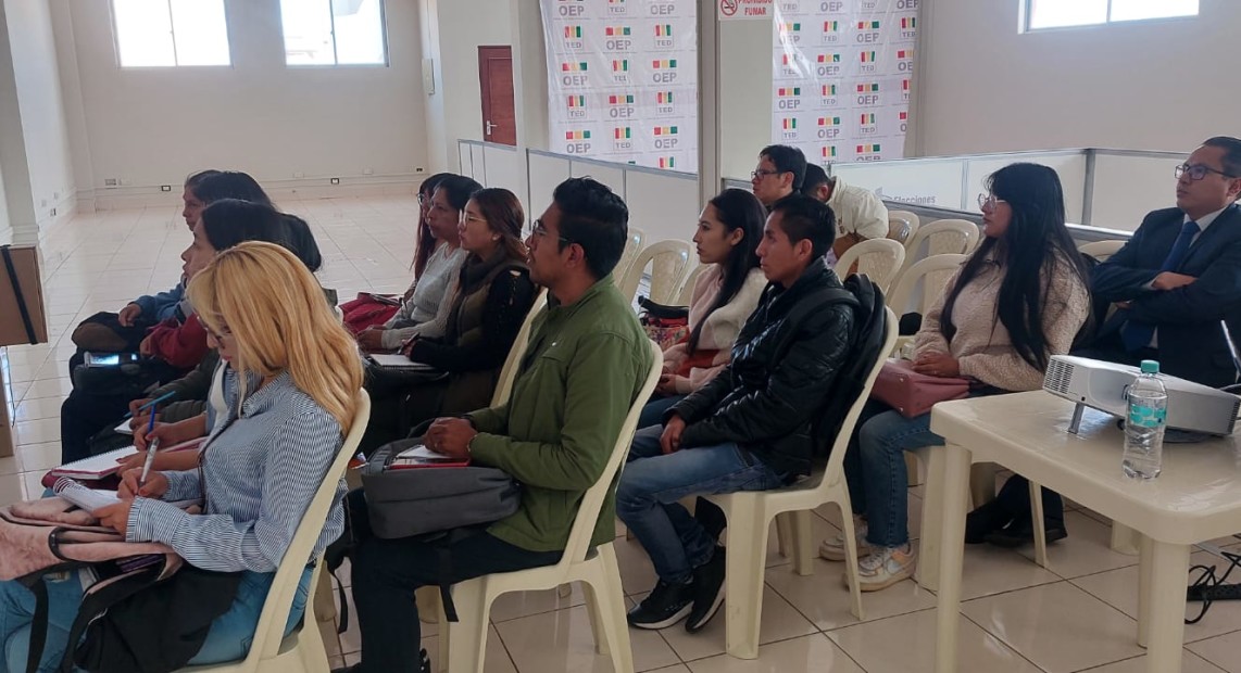 En Potosí y Oruro inician capacitaciones con miras a las elecciones generales de agosto