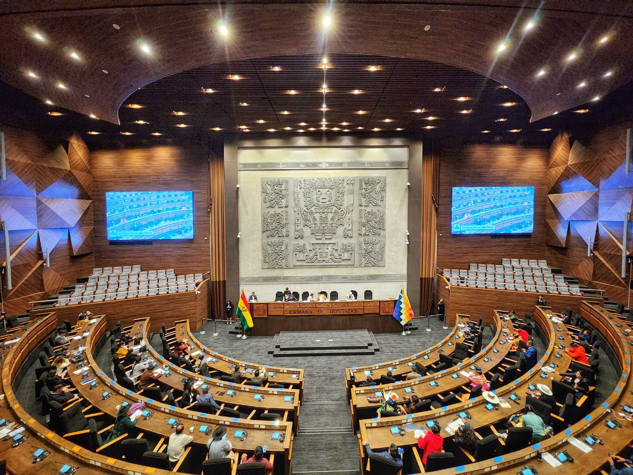 Diputados aprueba ley que obliga a debatir a candidatos, de no hacerlo serán multados y se retirará su pauta publicitaria