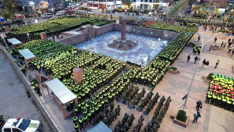 Policía activa nueva estrategia para combatir el crimen y reforzar la seguridad en Bolivia 