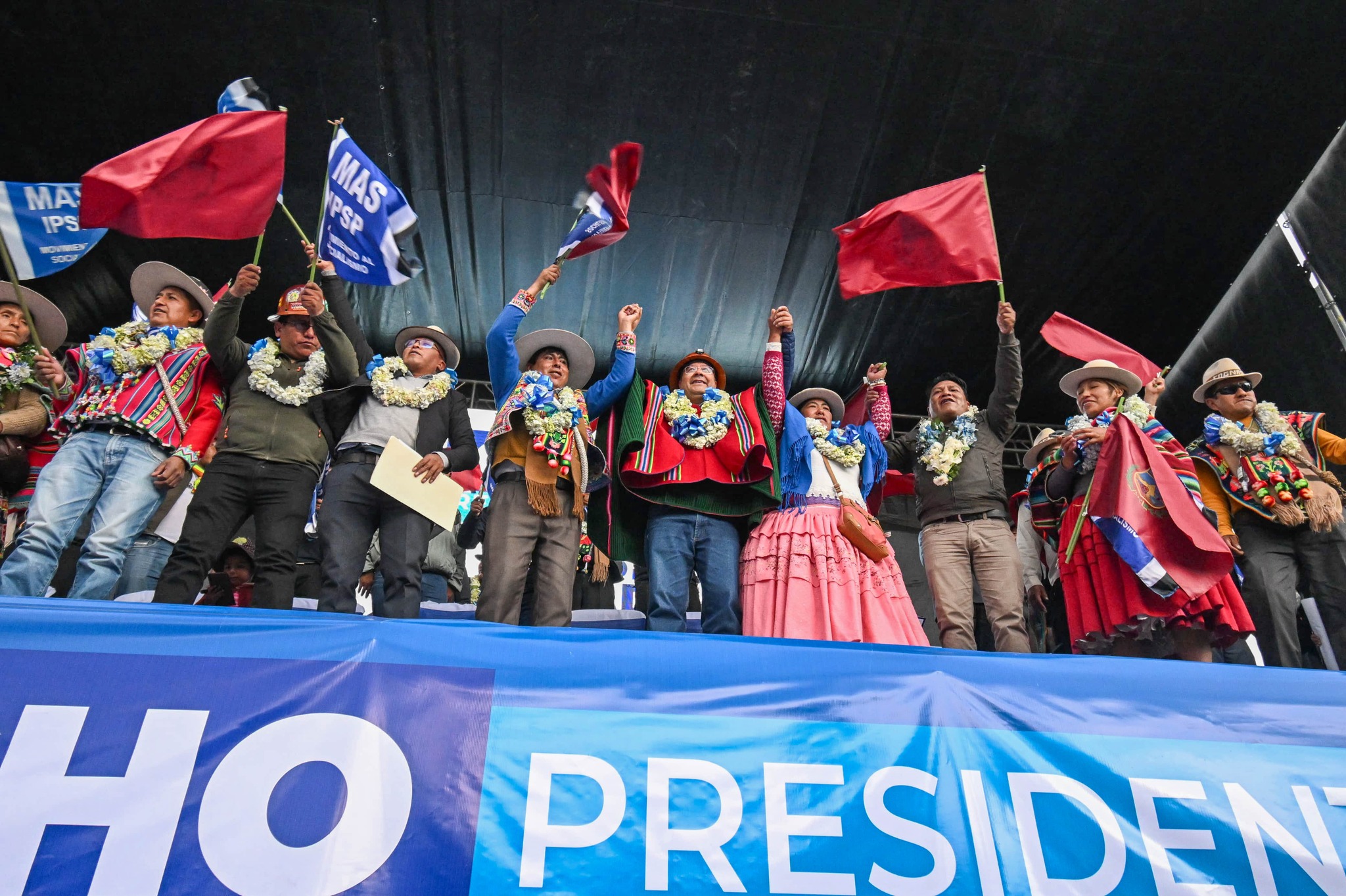 En su proclamación como candidato en Oruro, Arce asegura que la industrialización debe continuar