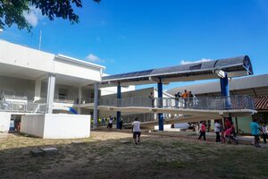 En El Torno entregan puente, 99 viviendas sociales y unidad educativa por Bs 33,2 millones