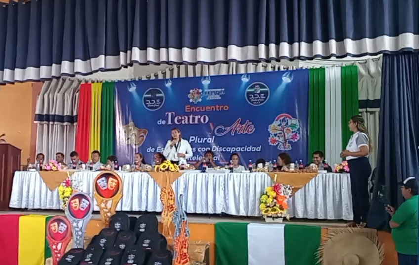 Estudiantes con discapacidad intelectual demostrarán su talento en la final del Encuentro de Teatro y Arte Plural en Sucre