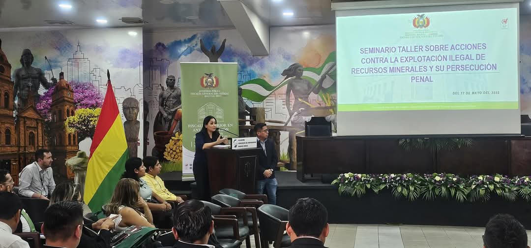 AJAM y Fiscalía articulan tareas para combatir la minería ilegal