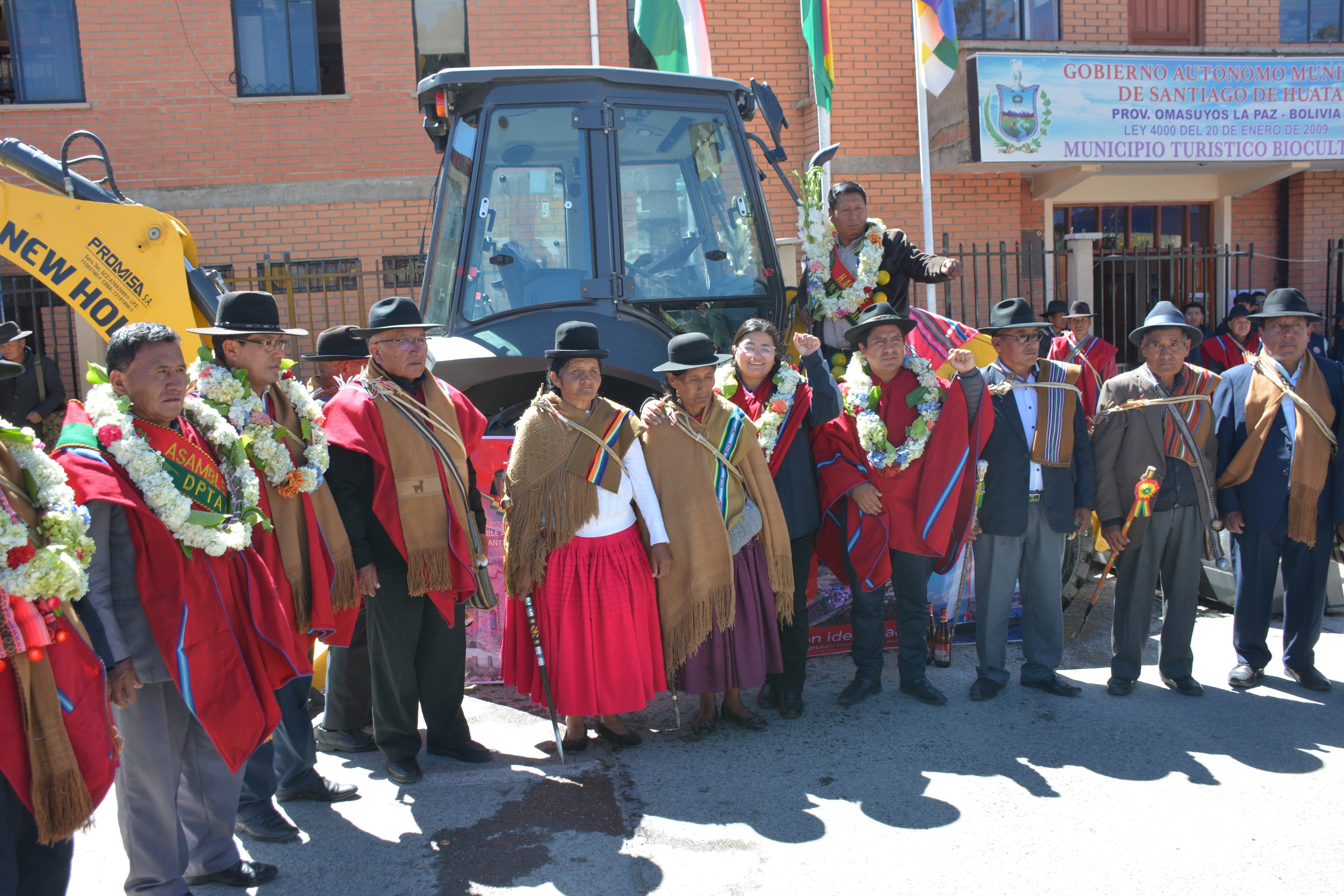 Inyectan Bs 2,2 millones para mejorar la producción ganadera en Santiago de Huata 