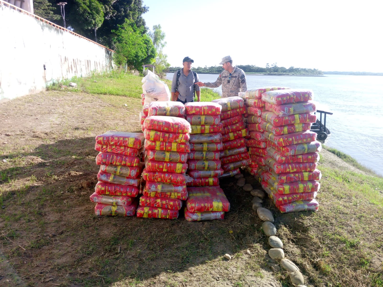 Distribuyen 8 toneladas de ayuda humanitaria a comunidades afectadas por inundaciones en Beni