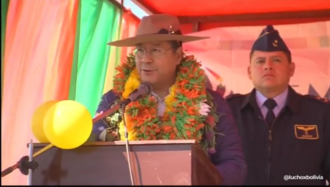 Las Carreras inaugura 99 viviendas, riego, enlosetado e internado con cerca de Bs 28 millones de inversión