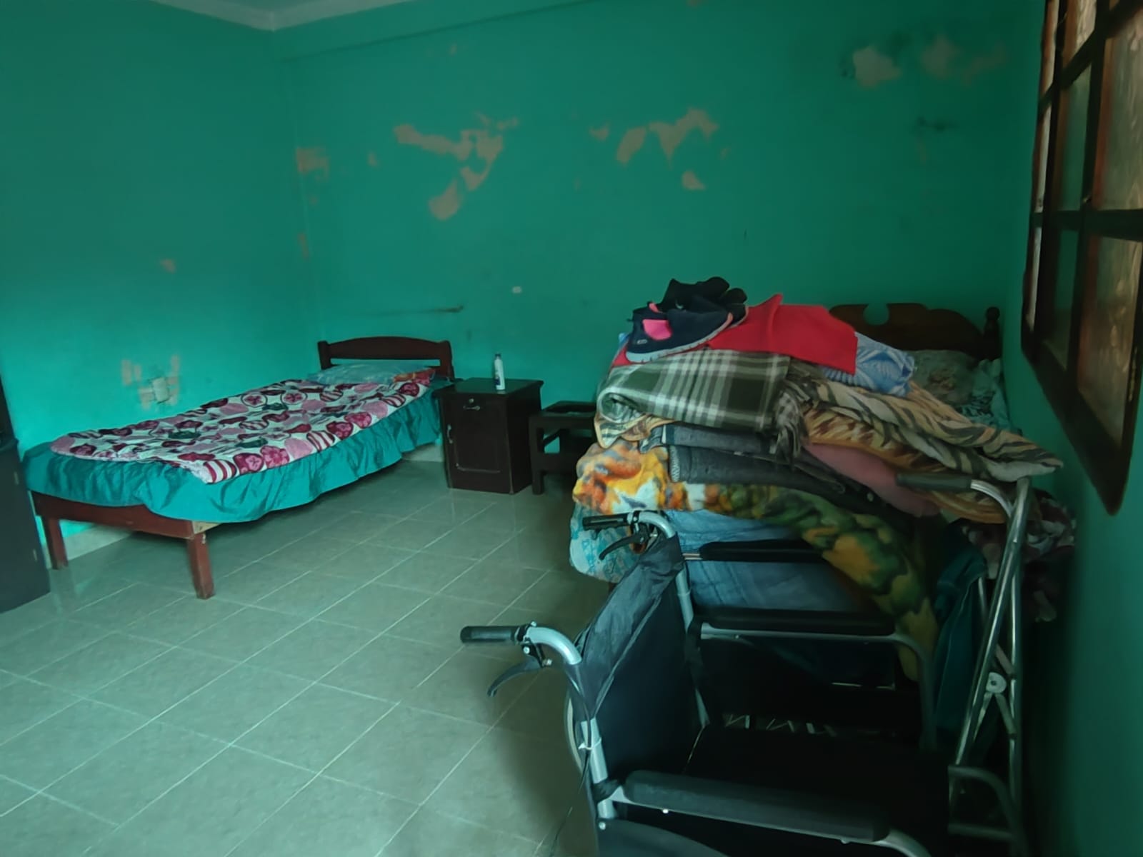 Inspeccionan centro de acogida de adultos mayores en Tarija y detectan graves falencias