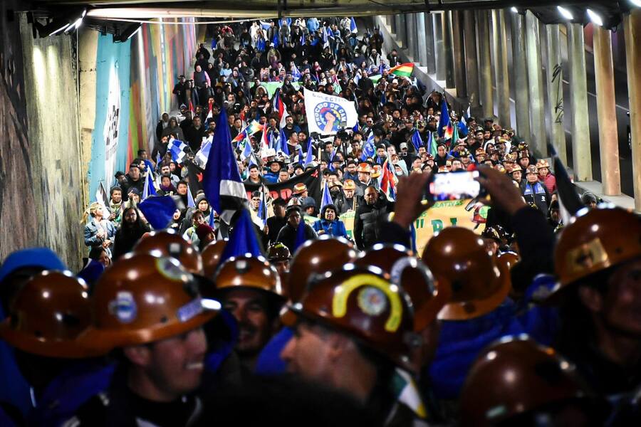 MAS inaugura su primera casa de campaña en Caranavi y convoca a defender la democracia