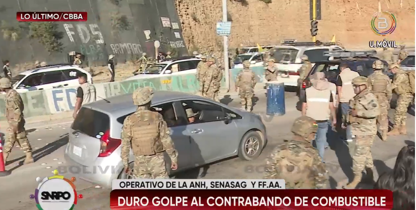 Comisan combustible trasladado en bidones y en tanques adicionales de vehículos en Cochabamba