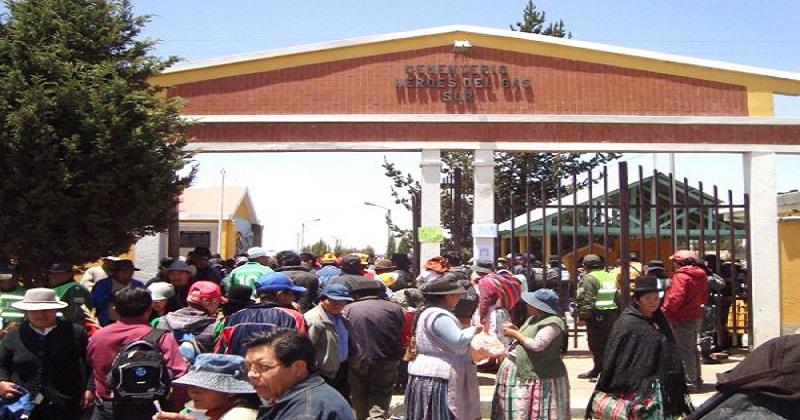 Investigan robo de restos humanos en el cementerio de “Héroes del Gas” de El Alto